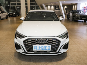 2025Sportback 35TFSI r S line w^