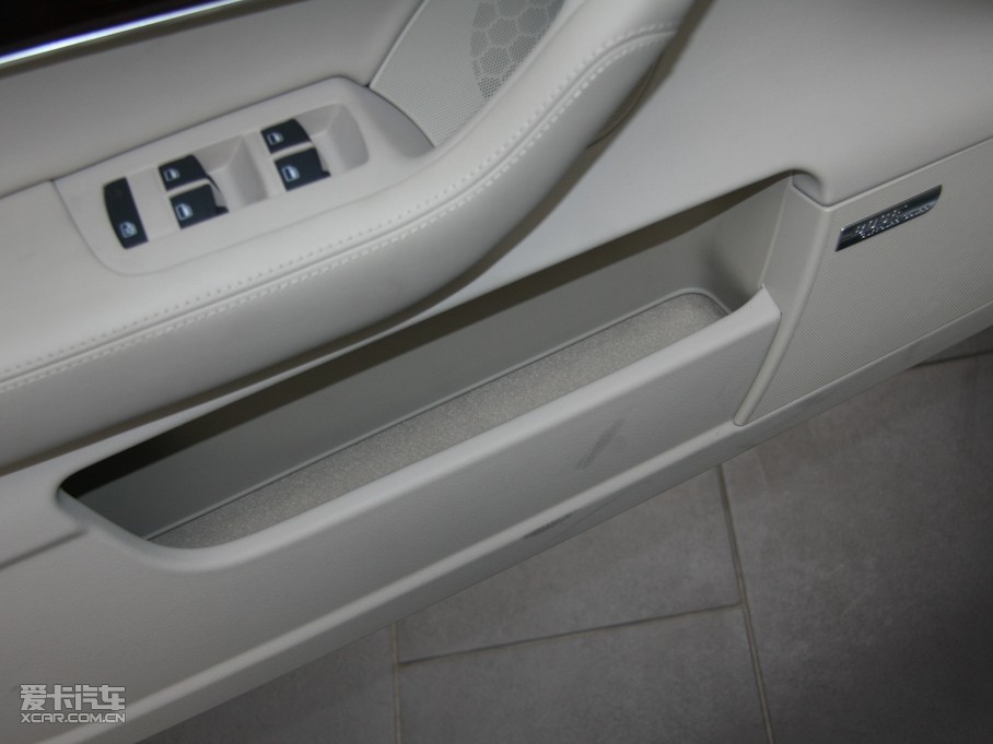 2011WA6L 2.8FSI Ԅ(q)A