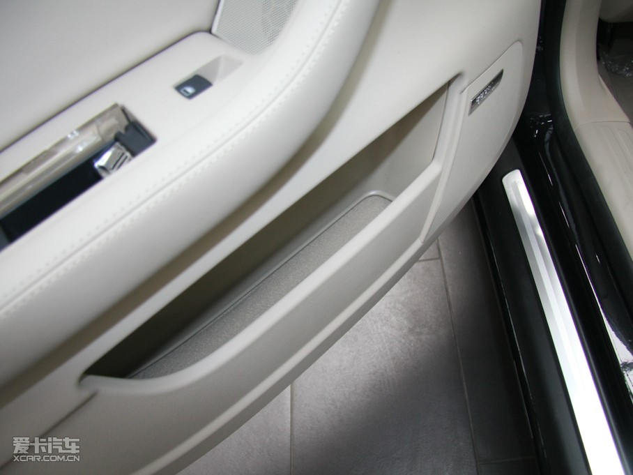 2011WA6L 2.8FSI Ԅ(q)A