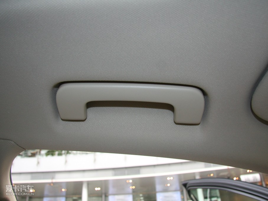 2011WA6L 2.8FSI Ԅ(q)A