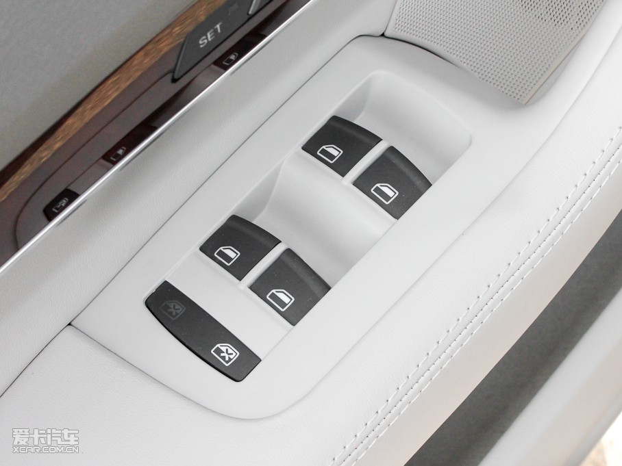 2011?yun)WA6L 2.8FSI CVT(q)A