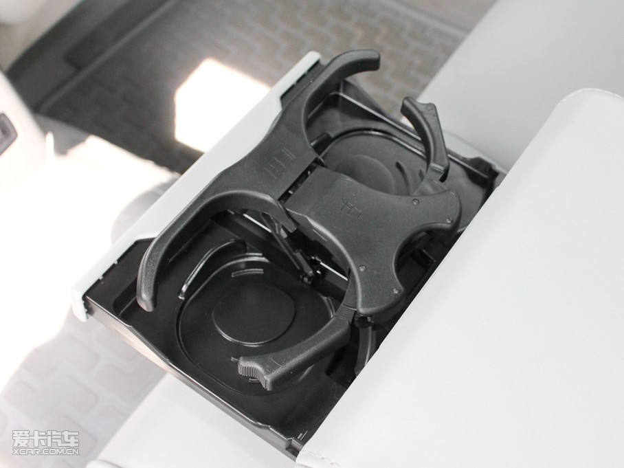 2011WA6L 2.8FSI CVTA