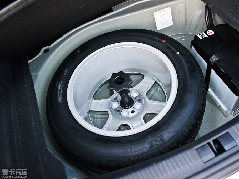 2011WA6L 2.0T CVT(q)m