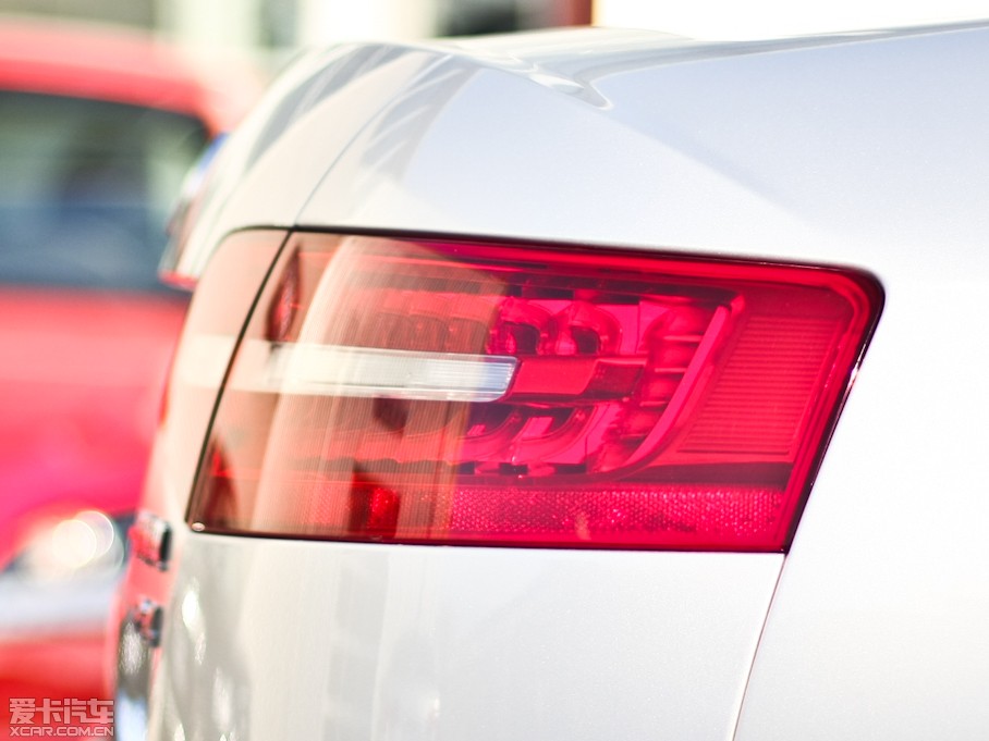 2011?yun)WA6L 2.4L CVT(q)m