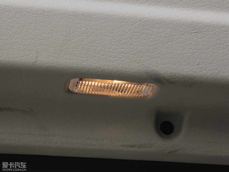 2011WA6L 2.0T CVT(q)m