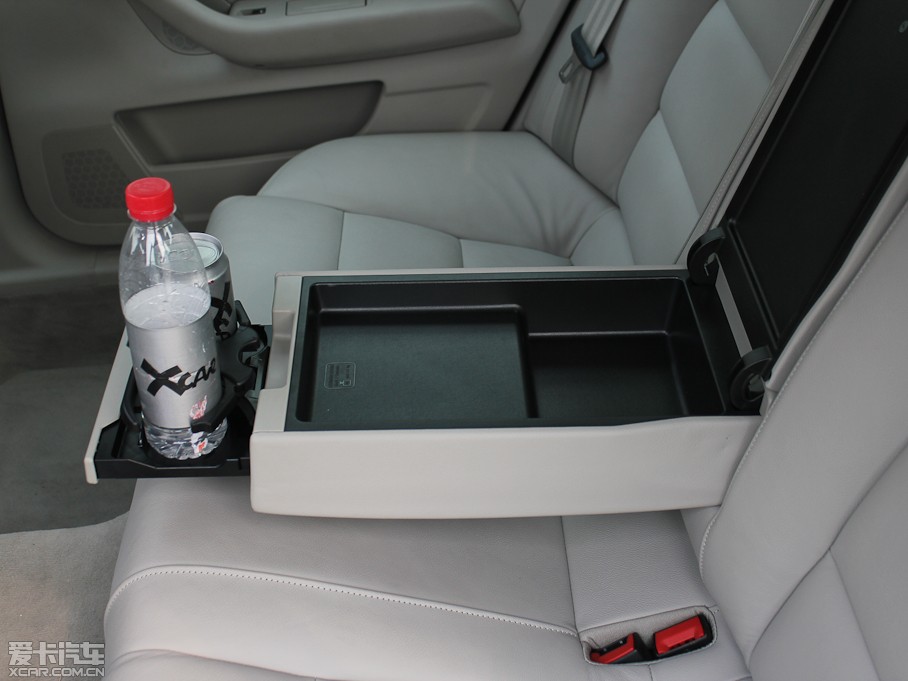 2011WA6L 2.0T CVT(q)m