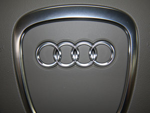 20112.8FSI ԄA п؅^