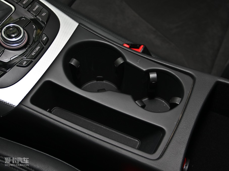 2011?yun)WA4L 2.0TFSI CVT\(yn)(dng)