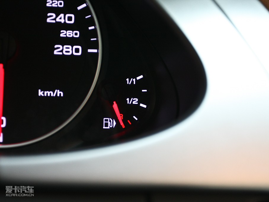 2011WA4L 2.0TFSI CVT\Ӱ