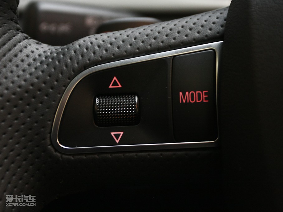 2011WA4L 2.0TFSI CVT\Ӱ