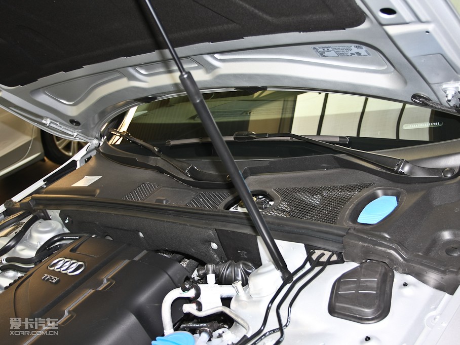 2011WA4L 2.0TFSI CVT\Ӱ