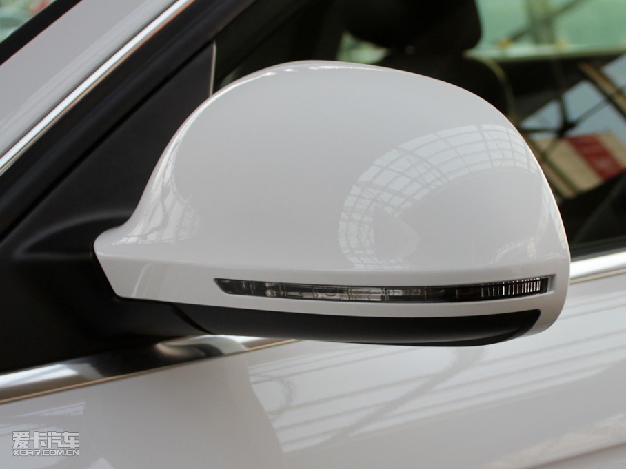 2011WA4L 2.0TFSI CVT˜ʰ