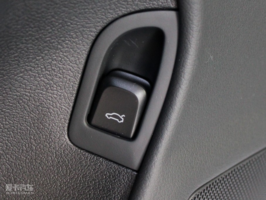 2011WA4L 2.0TFSI CVT(bio)(zhn)