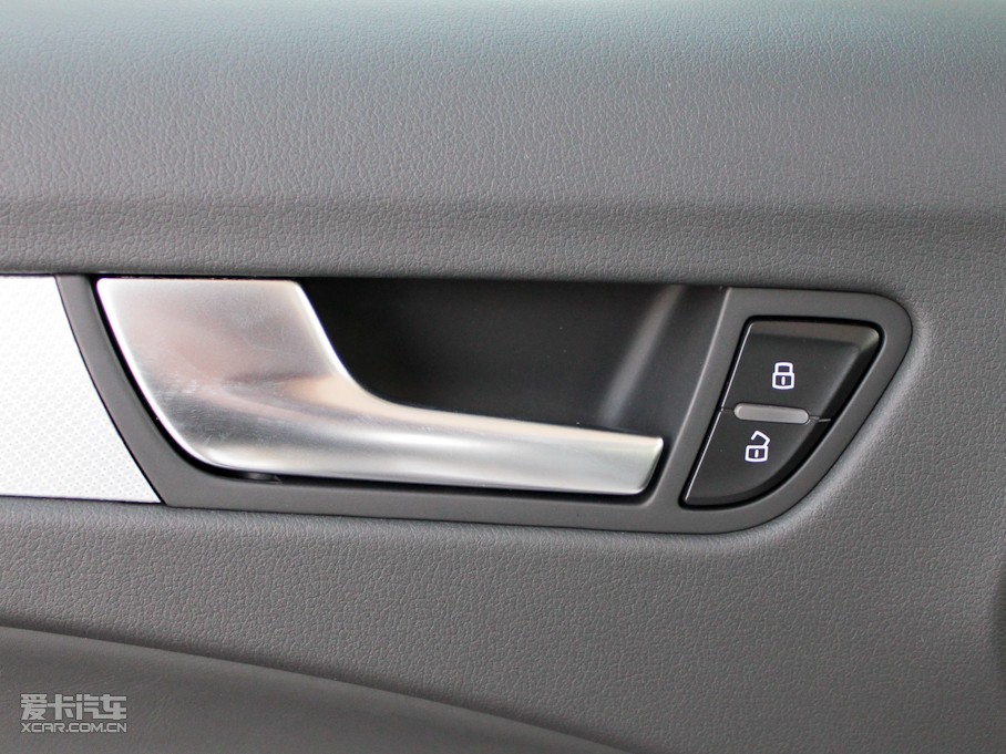 2011WA4L 2.0TFSI CVT˜ʰ