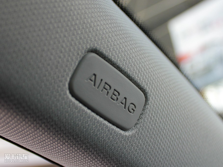 2011WA4L 2.0TFSI CVT˜ʰ