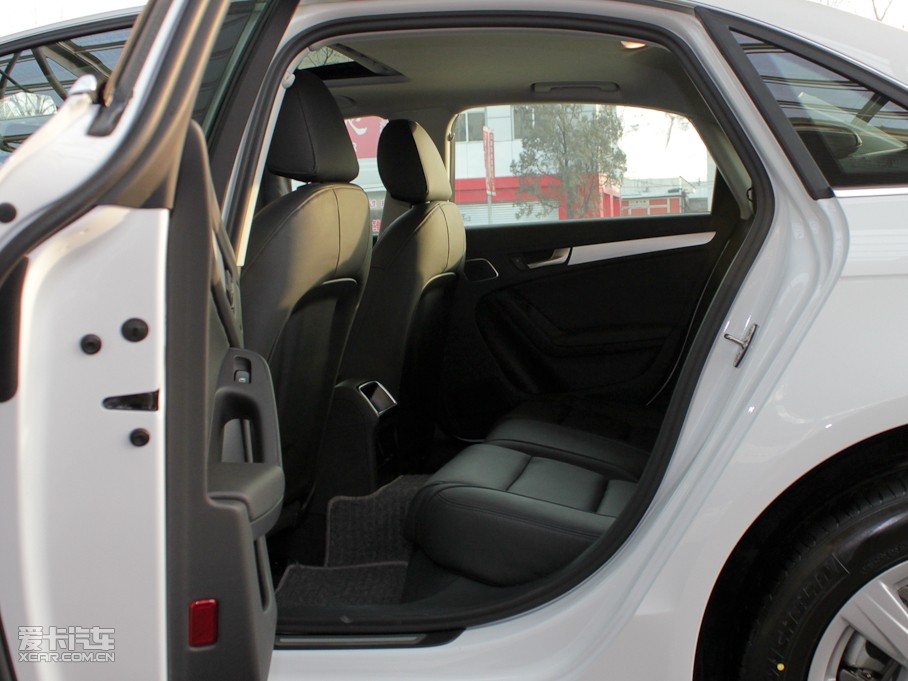 2011WA4L 2.0TFSI CVT˜ʰ