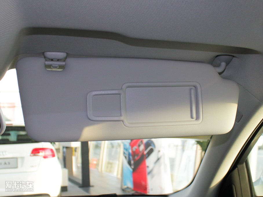 2011WA4L 2.0TFSI CVT˜ʰ