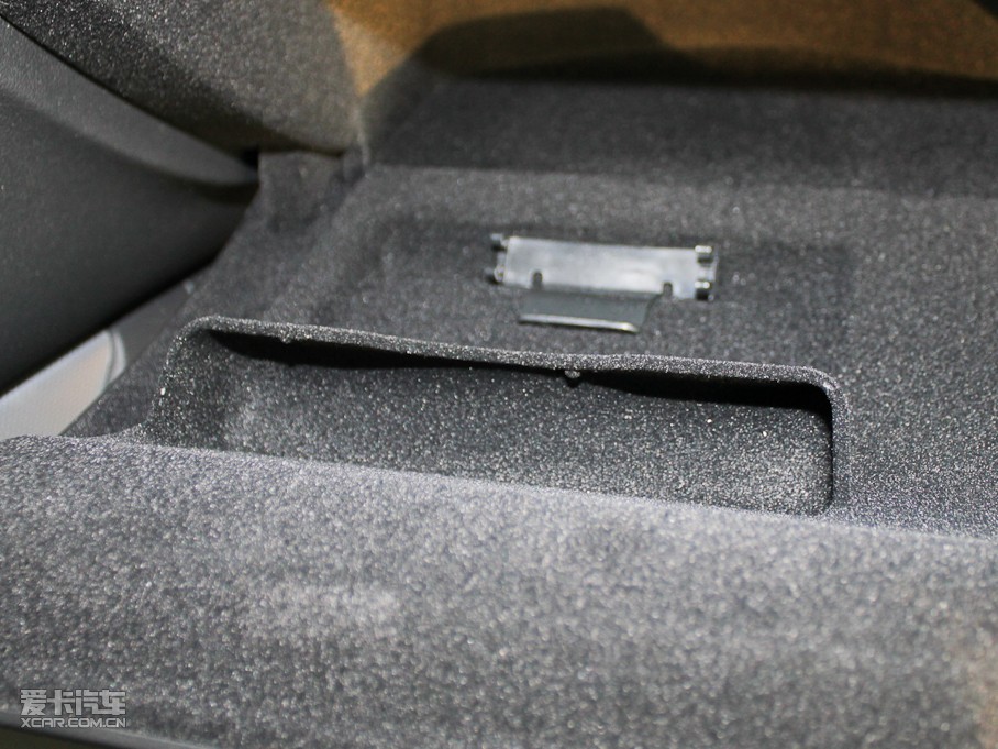 2011WA4L 2.0TFSI CVT˜ʰ