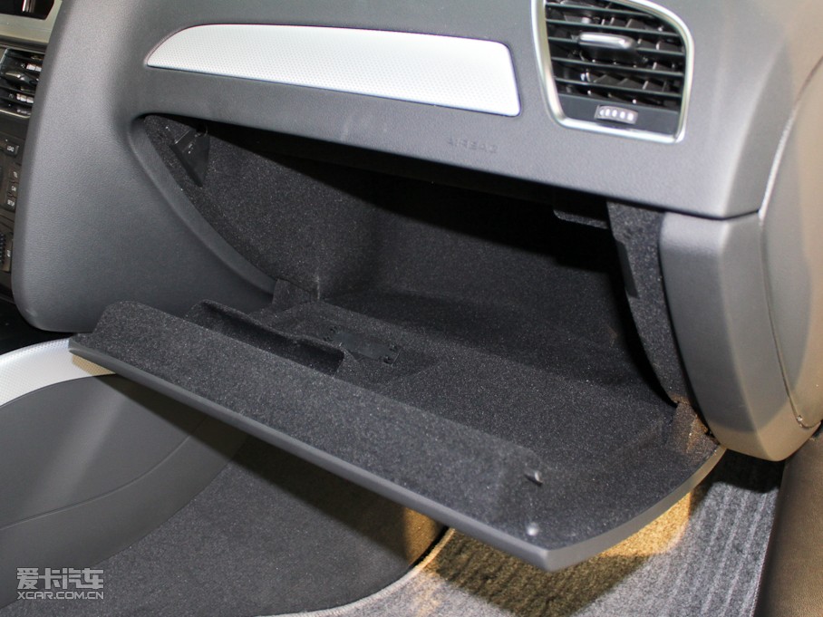 2011WA4L 2.0TFSI CVT˜ʰ