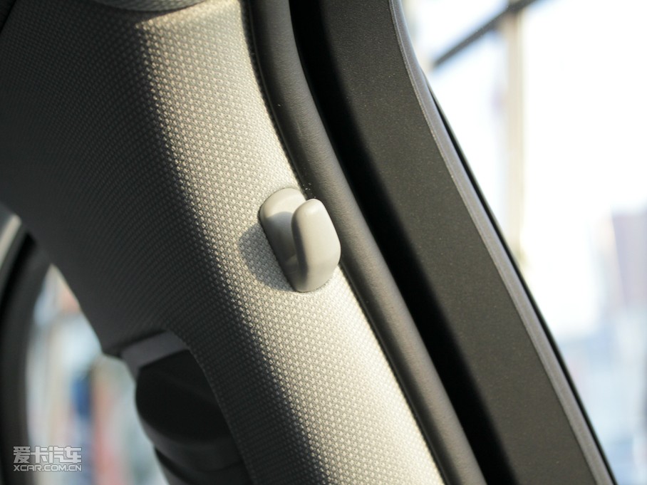 2011WA4L 2.0TFSI CVT˜ʰ