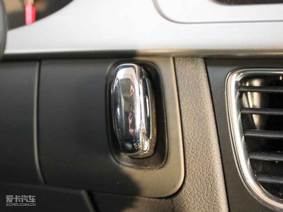 2011WA4L 2.0TFSI CVT(bio)(zhn)