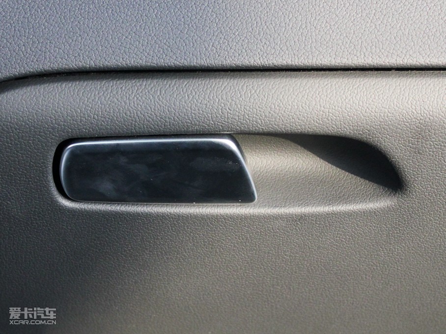 2011WA4L 2.0TFSI CVT˜ʰ