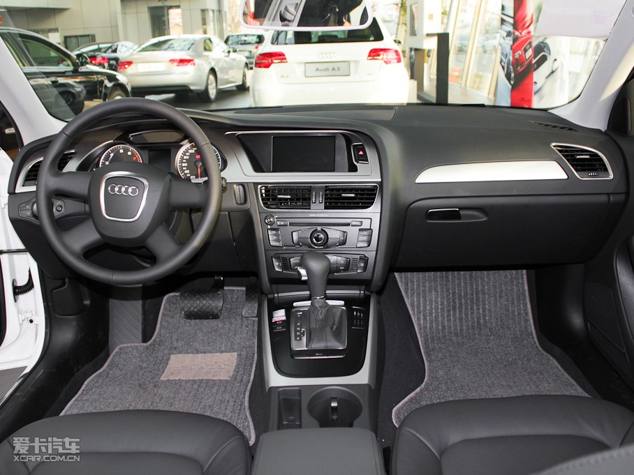 2011WA4L 2.0TFSI CVT˜ʰ