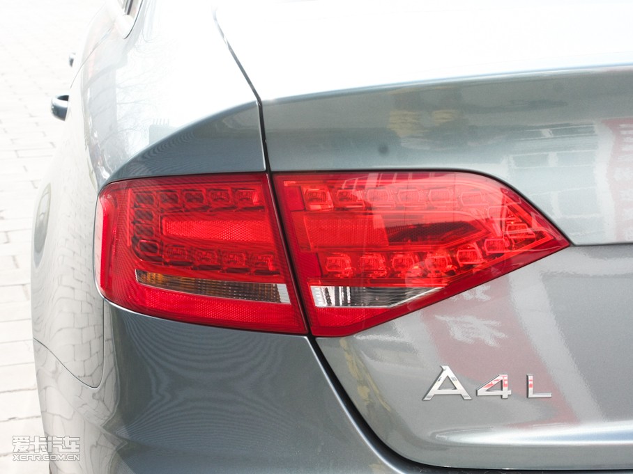 2011WA4L 2.0TFSI CVTm