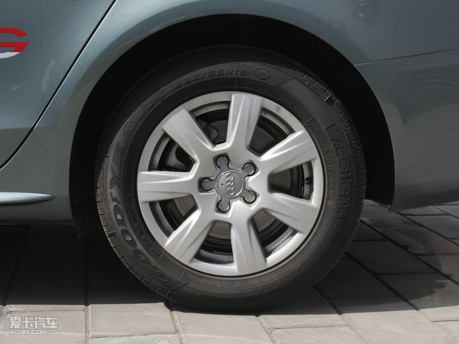 2011WA4L 2.0TFSI CVTm