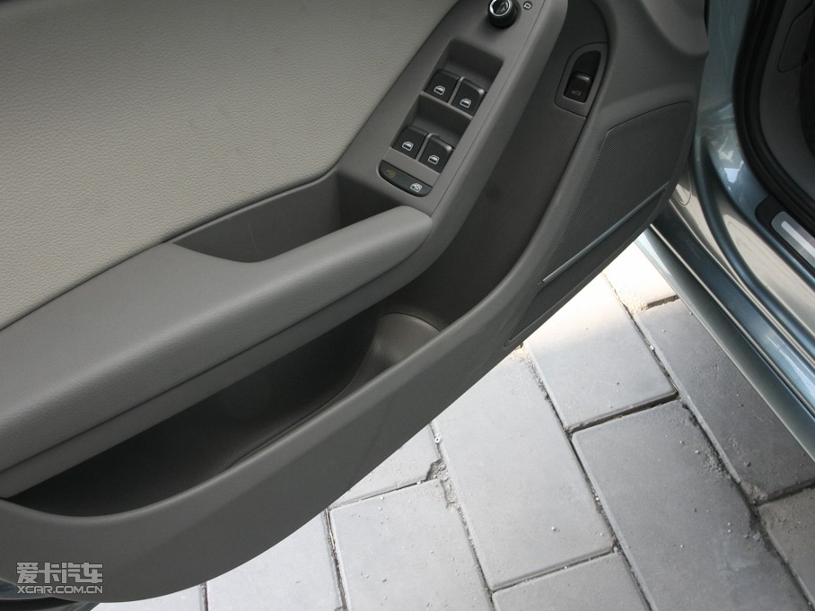 2011WA4L 2.0TFSI CVTm