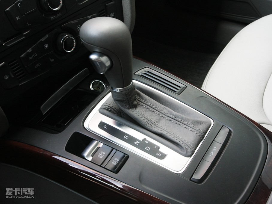 2011WA4L 2.0TFSI CVTm