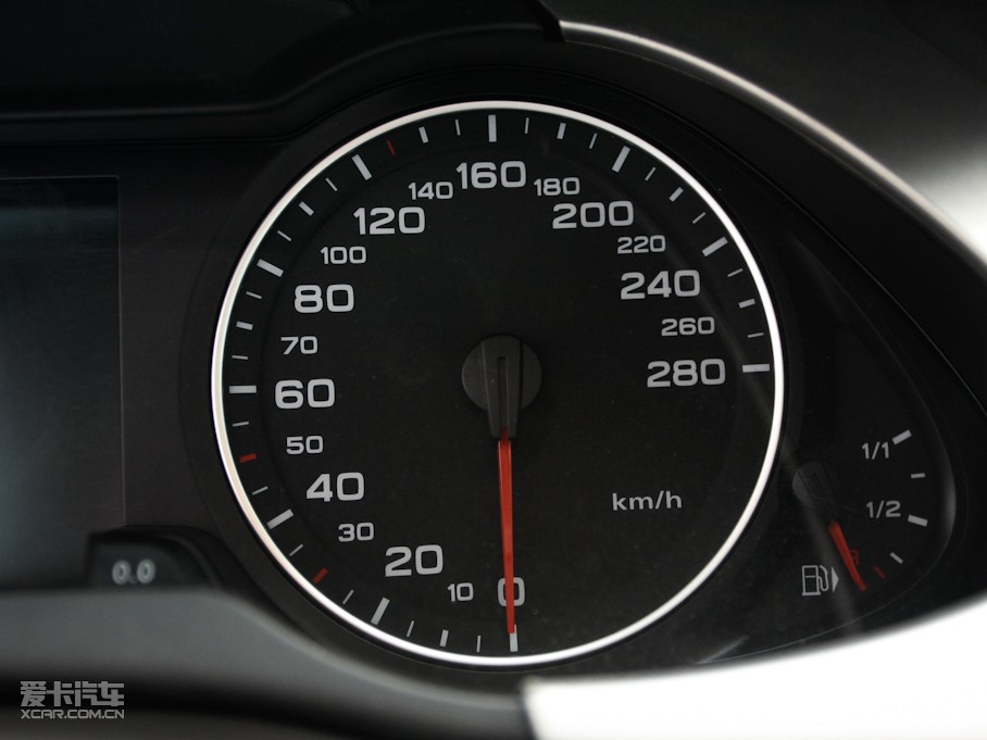 2011WA4L 2.0TFSI CVTm