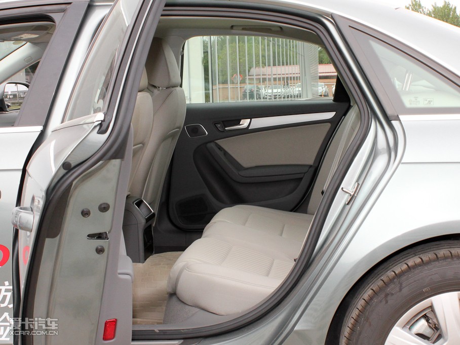 2011?yun)WA4L 1.8TFSI CVTm