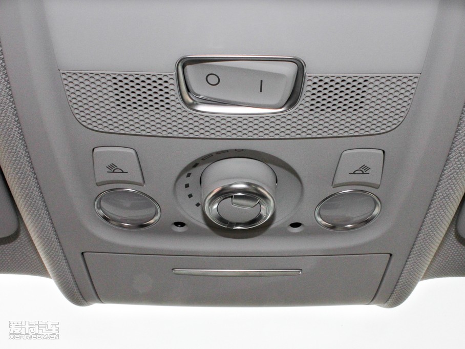 2011?yun)WA4L 1.8TFSI CVTm