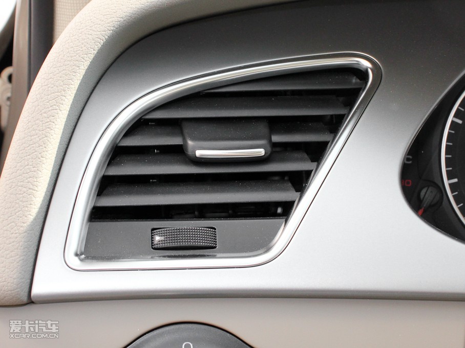 2011?yun)WA4L 2.0TFSI CVTm