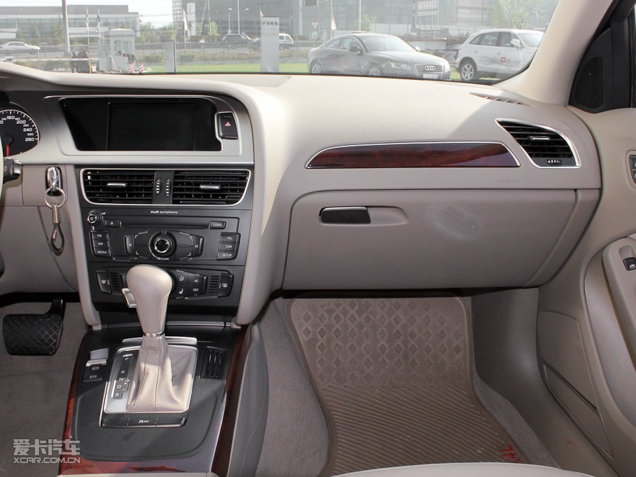 2011WA4L 2.0TFSI CVTm