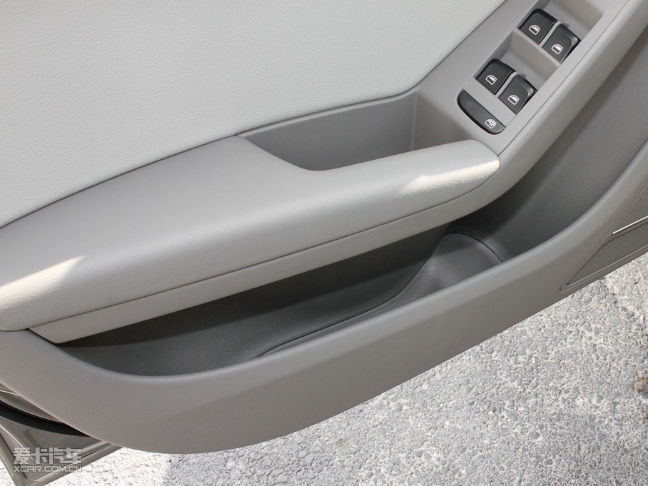 2011WA4L 2.0TFSI CVTm