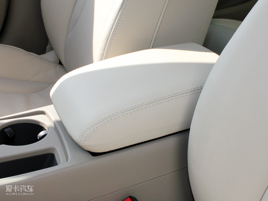 2011WA4L 2.0TFSI CVTm