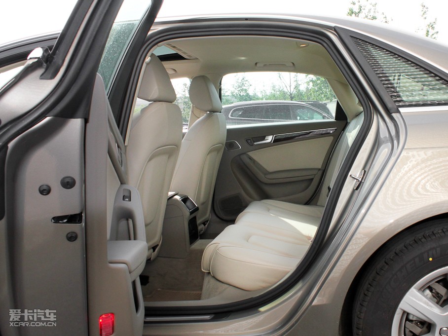 2011WA4L 2.0TFSI CVTm