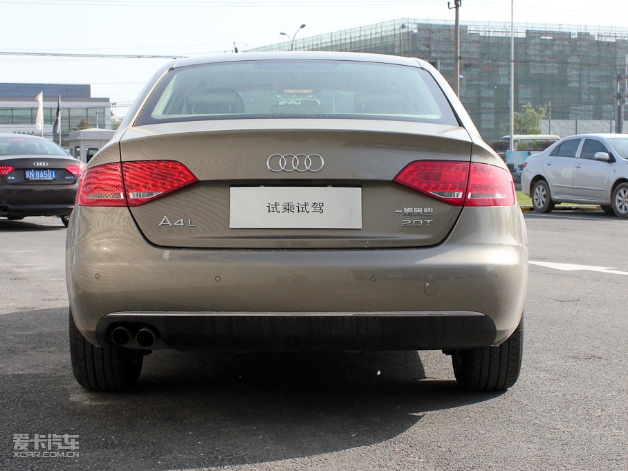 2011WA4L 2.0TFSI CVTm