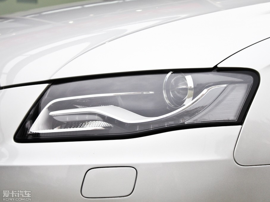 2011?yun)WA4L 2.0TFSI CVTA