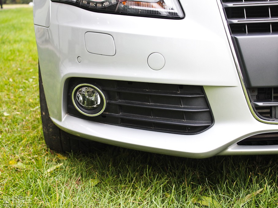 2011?yun)WA4L 2.0TFSI CVTA