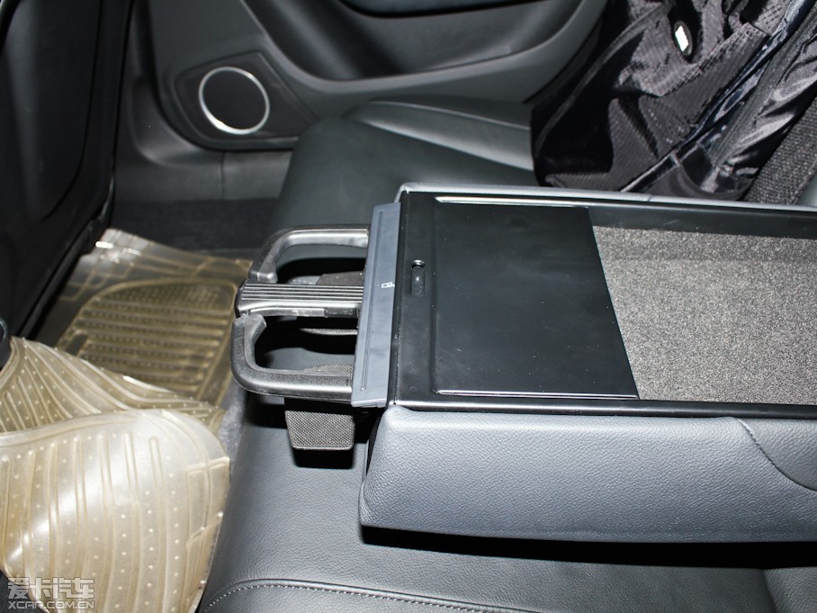 2011?yun)WA4L 2.0TFSI CVTA