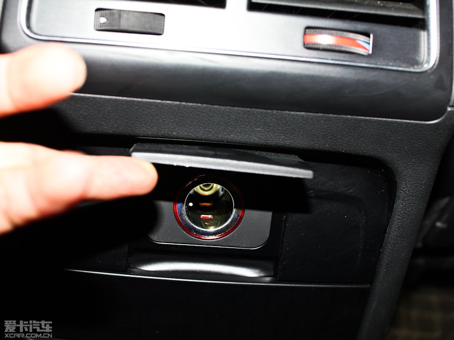 2011?yun)WA4L 2.0TFSI CVTA