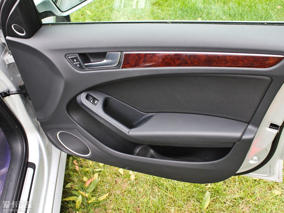 2011WA4L 2.0TFSI CVTA