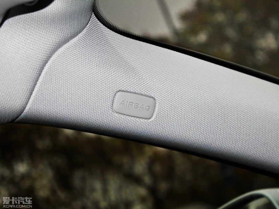 2011?yun)WA4L 2.0TFSI CVTA