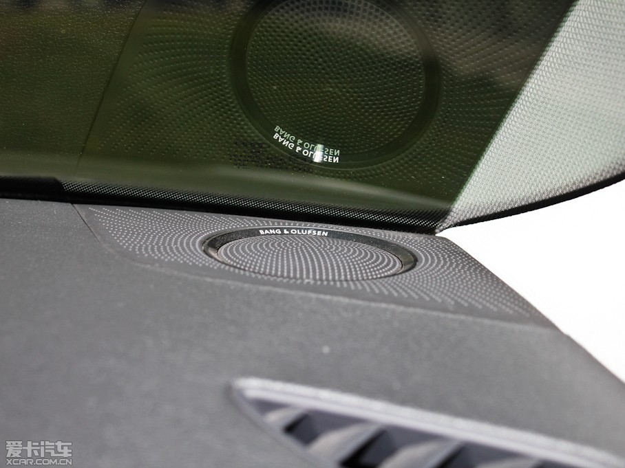 2011?yun)WA4L 2.0TFSI CVTA