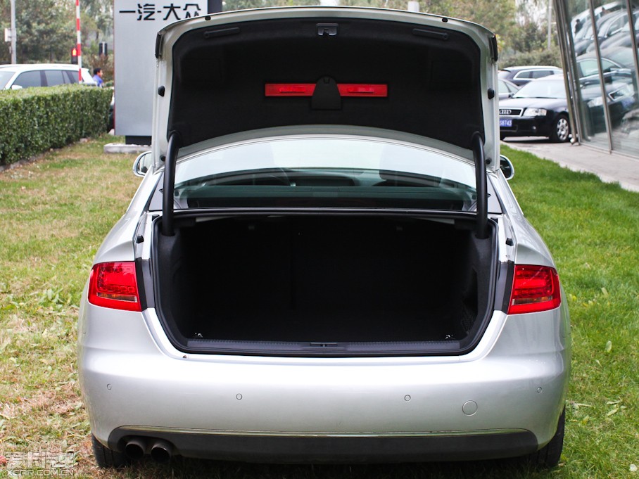 2011WA4L 2.0TFSI CVTA