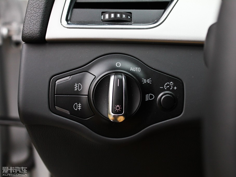 2011WA4L 2.0TFSI CVTA