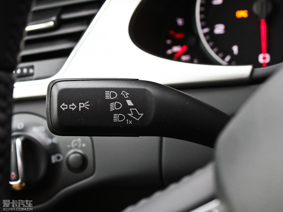 2011WA4L 2.0TFSI CVTA